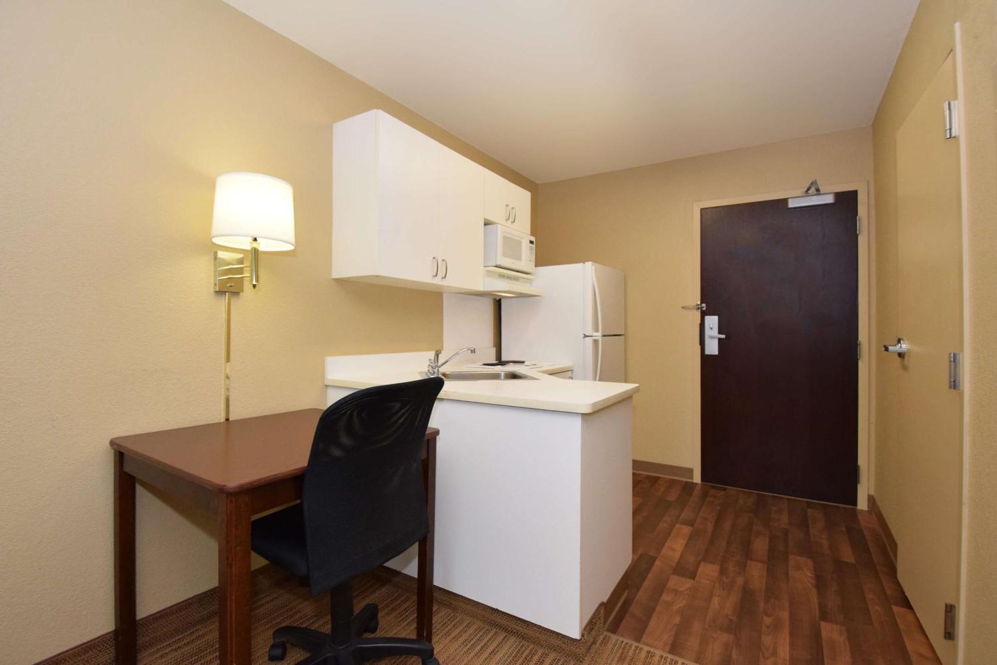 Extended Stay America Suites - Chicago - Midway Bedford Park Exterior photo