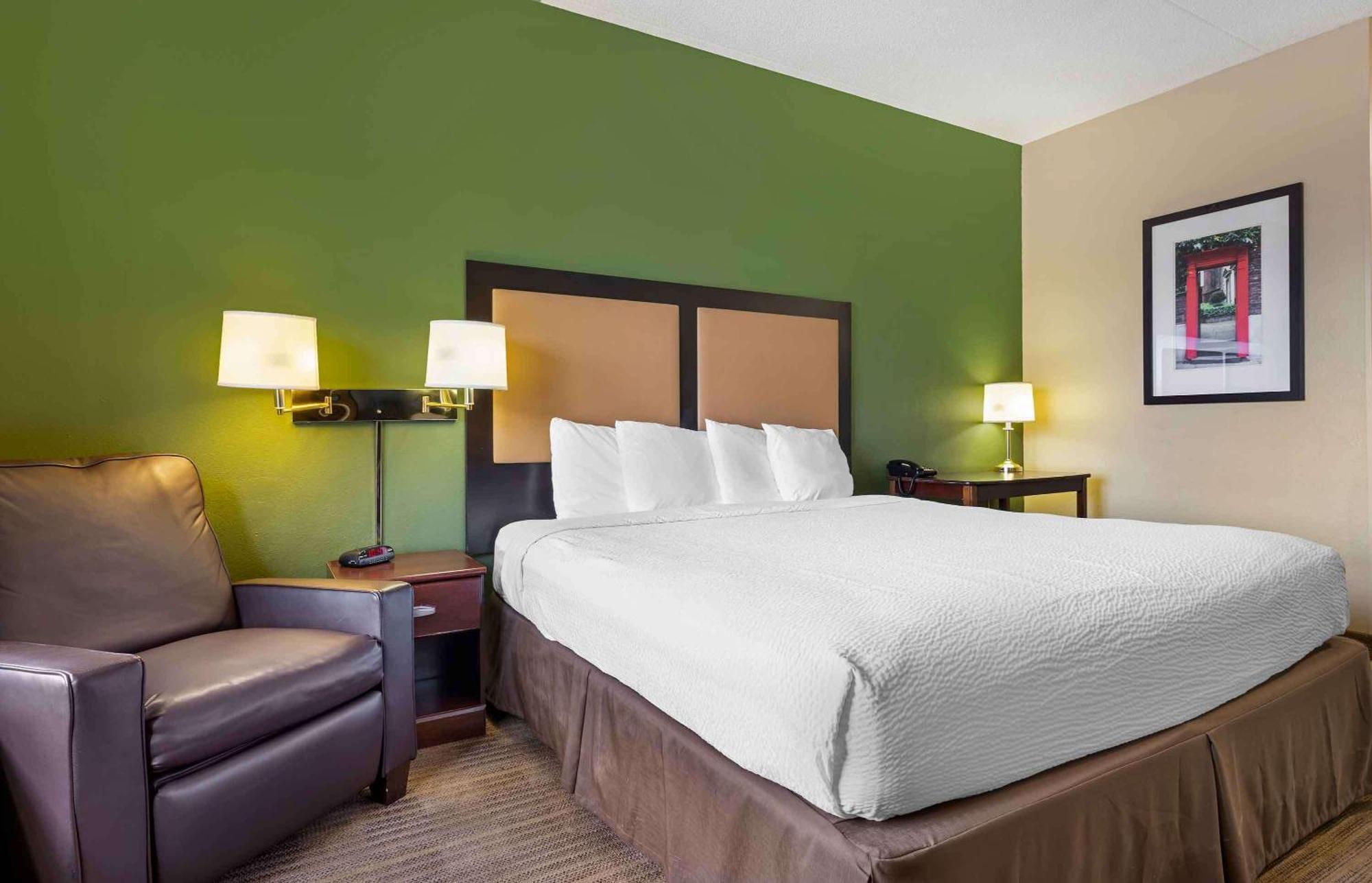 Extended Stay America Suites - Chicago - Midway Bedford Park Exterior photo