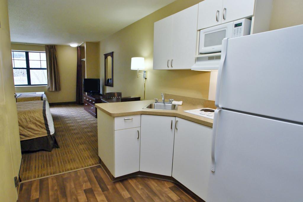 Extended Stay America Suites - Chicago - Midway Bedford Park Exterior photo